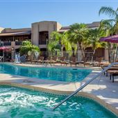 La Posada Lodge & Casitas