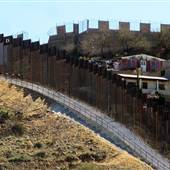Border Crossing - Nogales