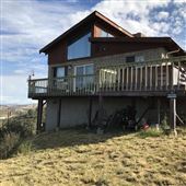 Spectular  secluded view estate on mountain home