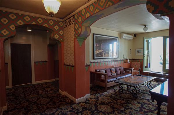 Hotel Congress (4/15/2024 - Credits: Miranda Carnessale)