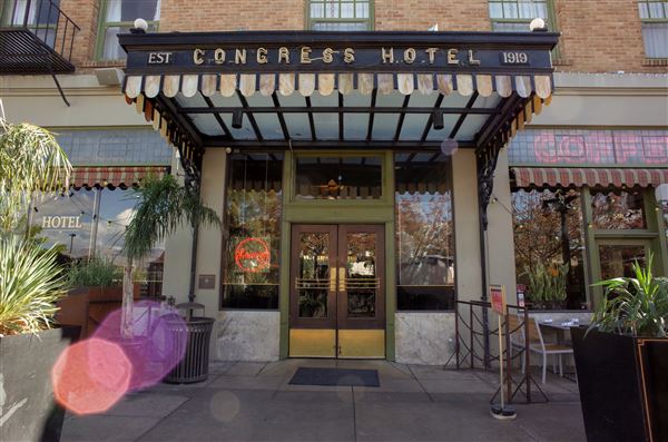 Hotel Congress (4/15/2024 - Credits: Miranda Carnessale)