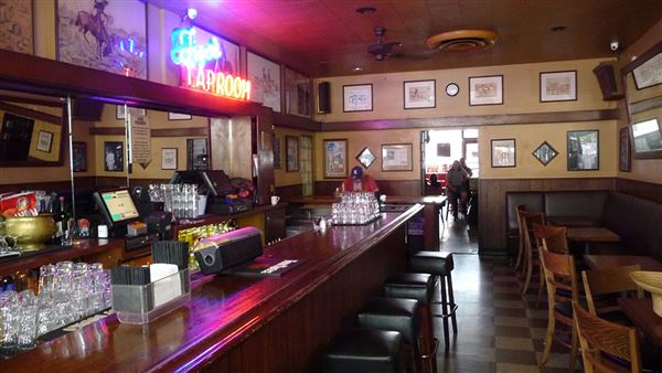 Hotel Congress (3/21/2019)