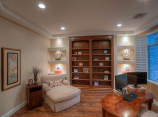 Saddleback Mountain View Home in Scottsdale, AZ