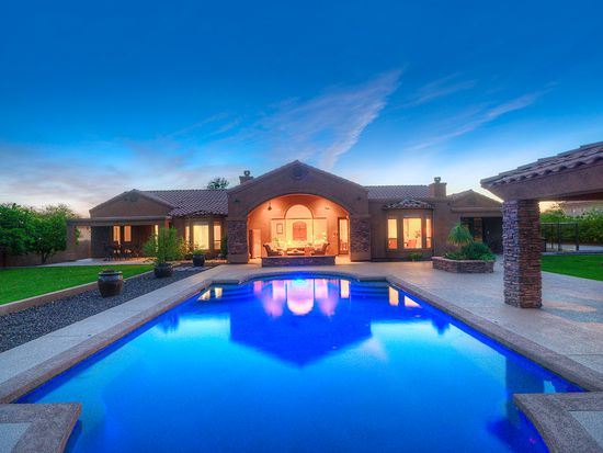 Saddleback Mountain View Home in Scottsdale, AZ
